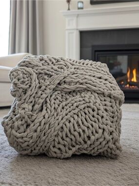 Modern Threads Chunky Knit Throw Blanket Gray Oversized Cable Knit Acrylic